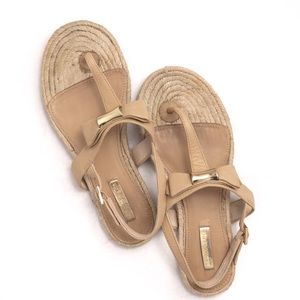 Louise et Cie Adrean Beige Leather Thong Sandal